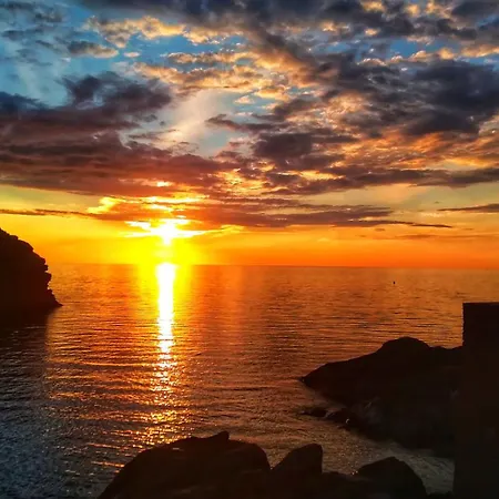 Szálloda Les Flots Bleus 3*