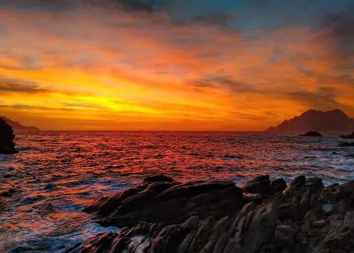 Les Flots Bleus Отель