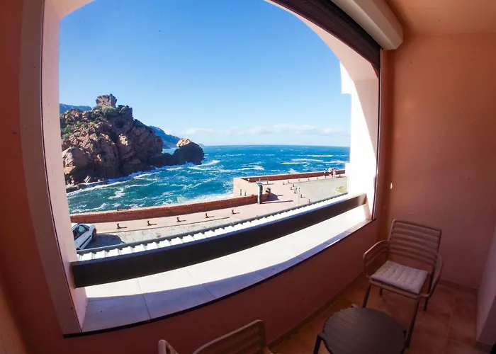 Les Flots Bleus 3* Porto (Corsica)