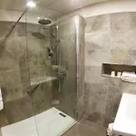 Hotel Les Flots Bleus 3*