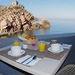 Les Flots Bleus 3* Porto (Corsica)