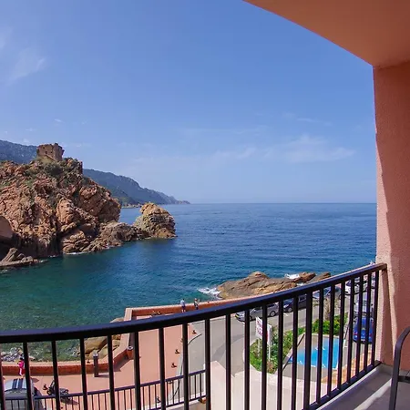 Les Flots Bleus 3* Porto (Corsica)