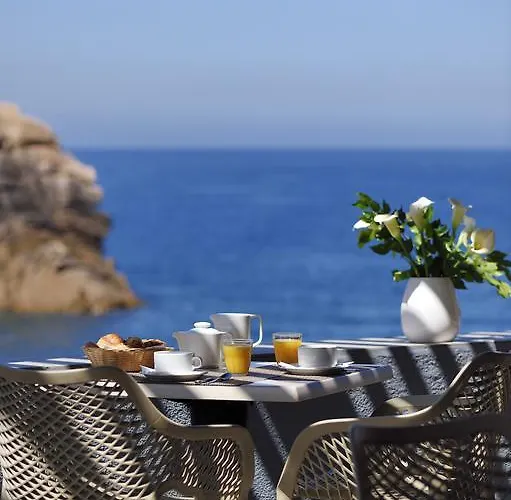 Hotel Les Flots Bleus